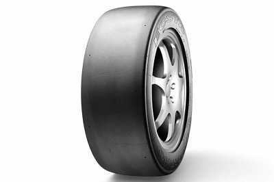 Kumho S700 220/540 R13 S700/F4 K41 SOFT NHS reifen